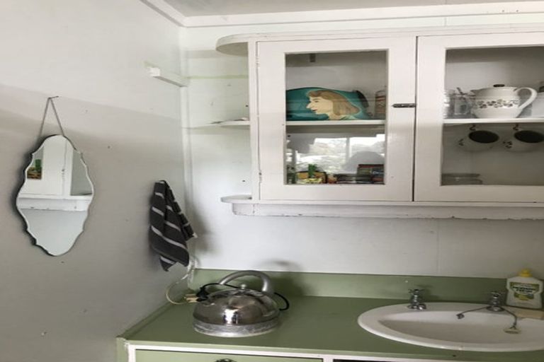 Photo of property in 60 Clarence Street, Brooklyn, Wellington, 6021