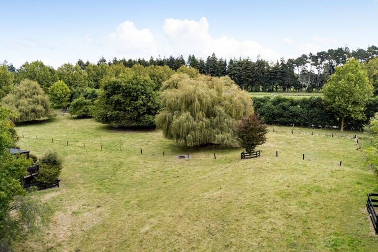 Photo of property in 32 Summerfield Lane, Tamahere, Hamilton, 3283