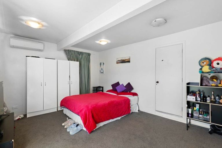 Photo of property in 27 Avalon Crescent, Fernhill, Queenstown, 9300