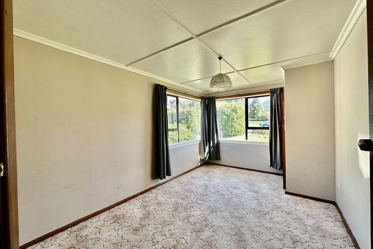 Photo of property in 3 Mclean Street, Oamaru North, Oamaru, 9400