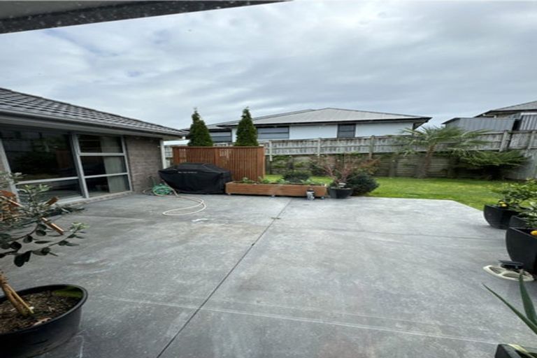 Photo of property in 5 Northbrook Glen, Flagstaff, Hamilton, 3210