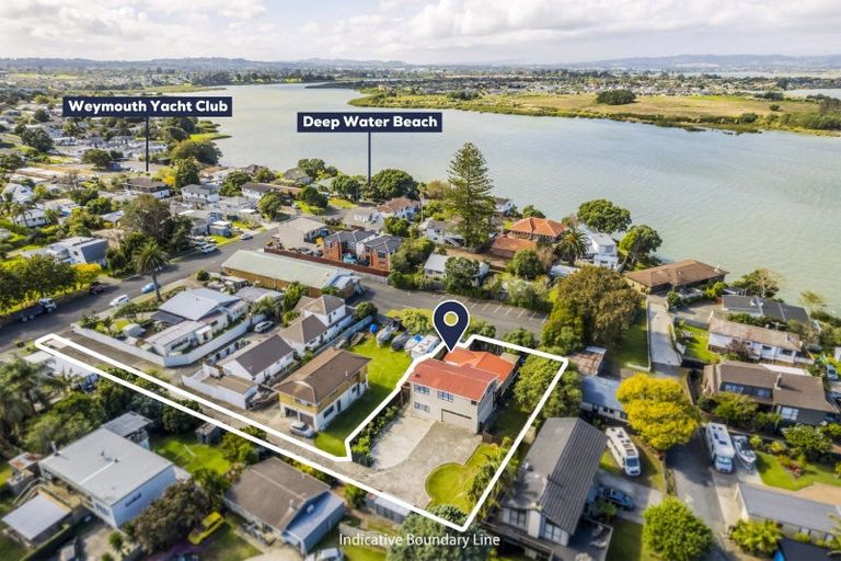 Photo of property in 1/5 Beihlers Road, Weymouth, Auckland, 2103