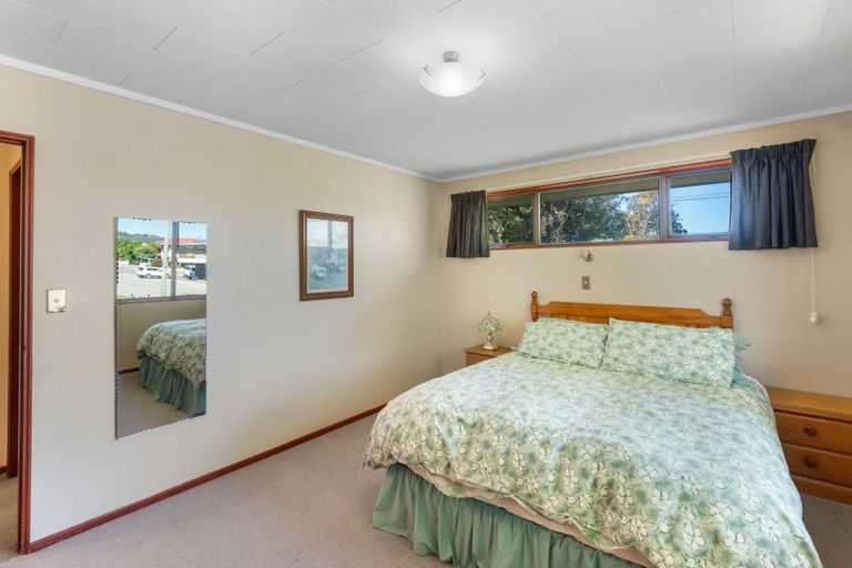 Photo of property in 2 Glendale Crescent, Holmes Hill, Oamaru, 9401