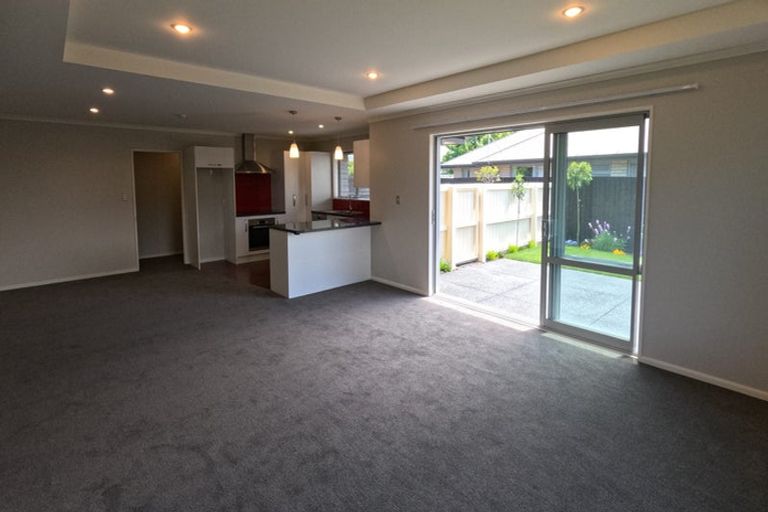 Photo of property in 48a Mcmahon Drive, Aidanfield, Christchurch, 8025