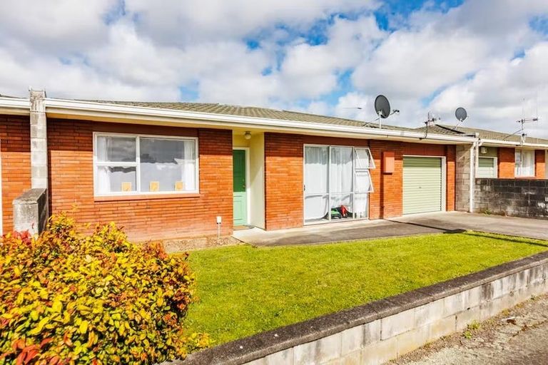 Photo of property in 20 Fitzroy Street, Terrace End, Palmerston North, 4410