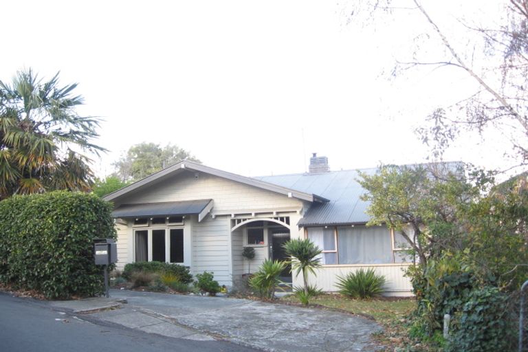 Photo of property in 21 Cameron Road, Bluff Hill, Napier, 4110