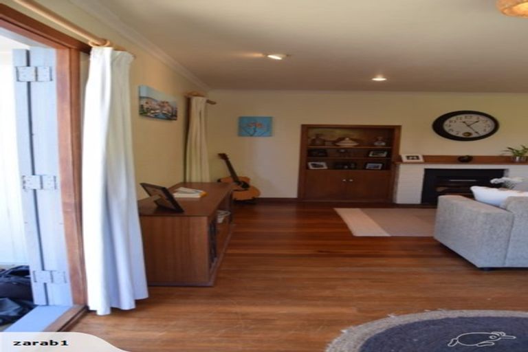 Photo of property in 65 Waimea Street, Westown, New Plymouth, 4310