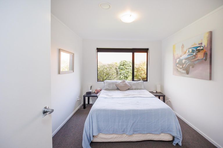 Photo of property in 55 Meridian Grove, Kelvin Grove, Palmerston North, 4414