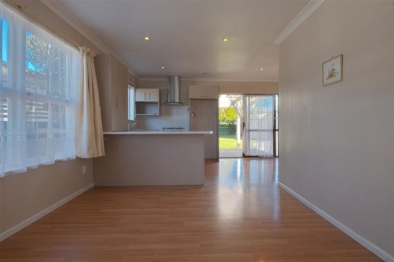 Photo of property in 12 Merton Crescent, Pirimai, Napier, 4112