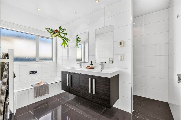 Photo of property in 10 Telford Place, Flagstaff, Hamilton, 3210