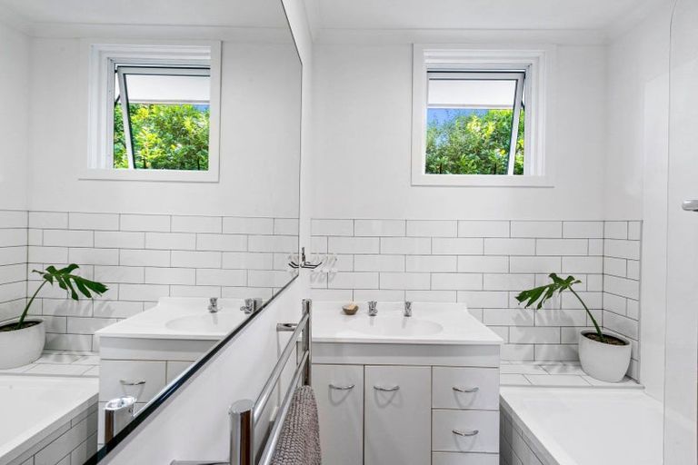 Photo of property in 35a Carthew Street, Okato, 4335