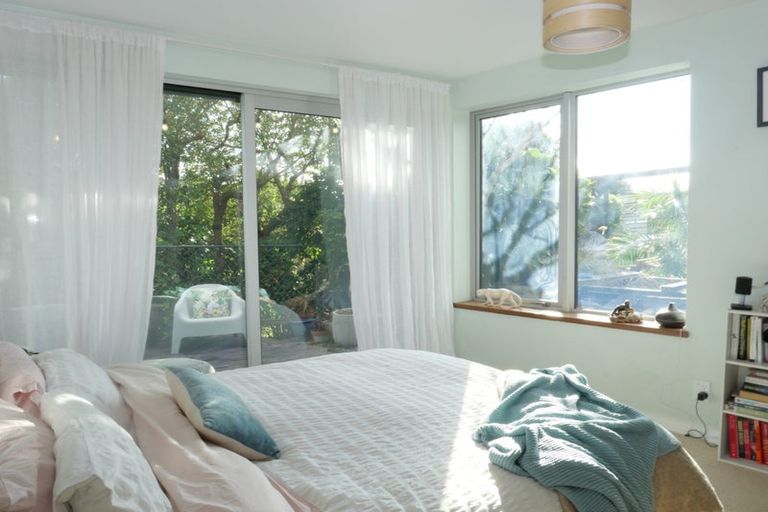 Photo of property in 4 Pa Road, Pukerua Bay, 5026