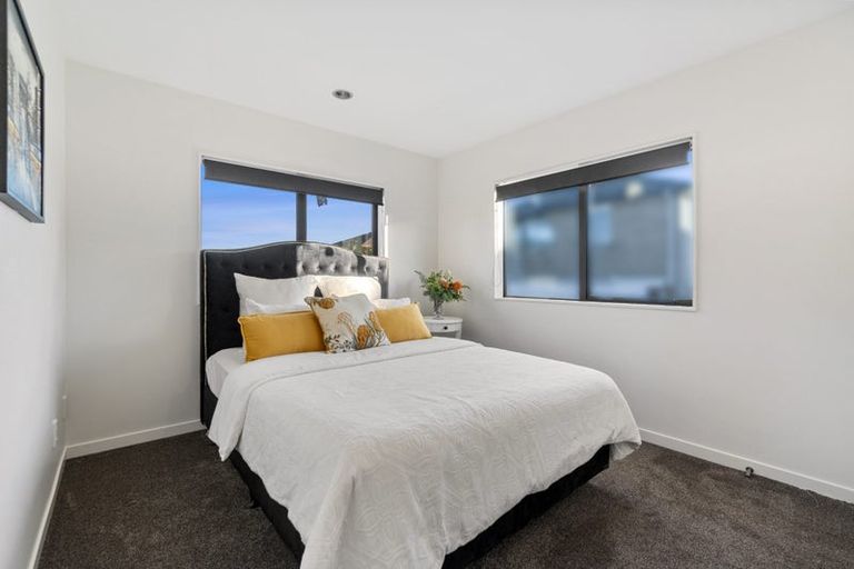 Photo of property in 78 Keri Vista Rise, Papakura, 2110