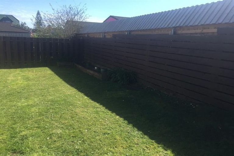 Photo of property in 2/4a Browns Road, Manurewa, Auckland, 2102