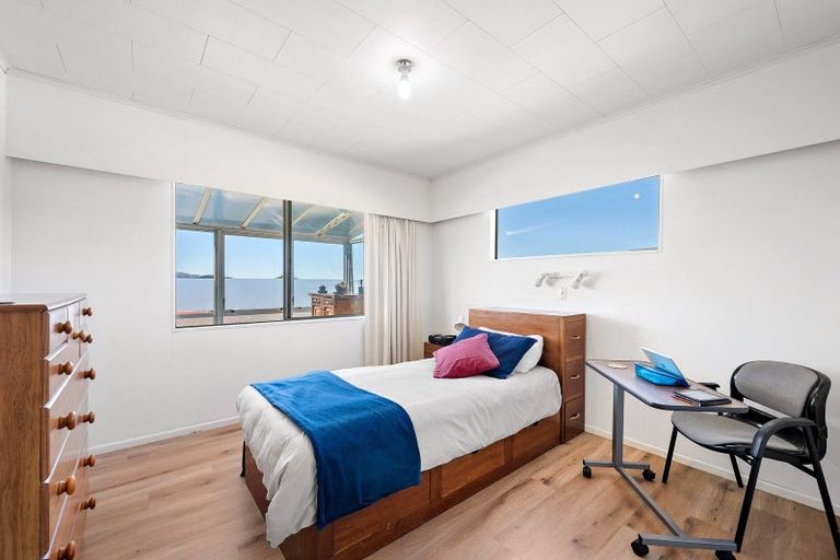 Photo of property in 30 Carluke Street, Paparangi, Wellington, 6037