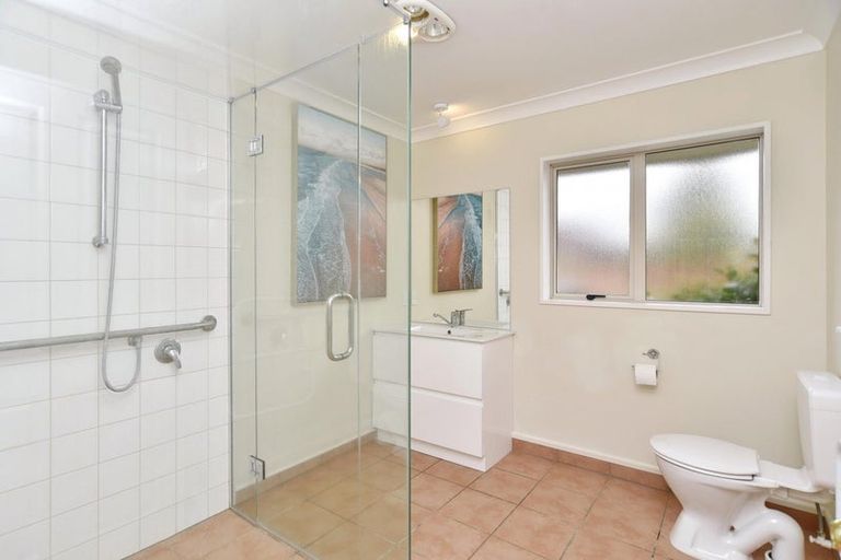 Photo of property in 8 Bank Street, Amberley, 7410