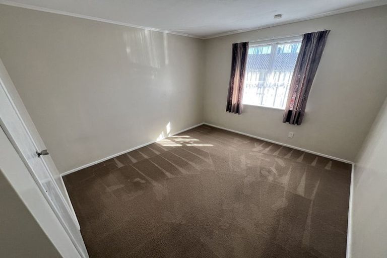 Photo of property in 9 Wycherley Drive, Bucklands Beach, Auckland, 2014