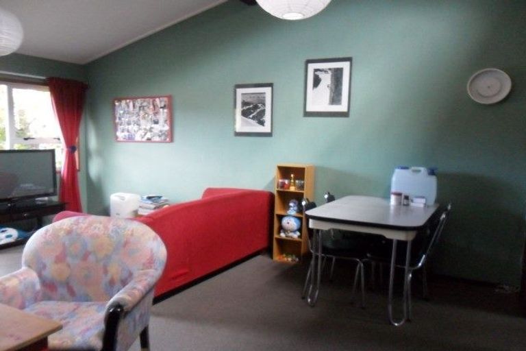 Photo of property in 50c Bank Street, North East Valley, Dunedin, 9010