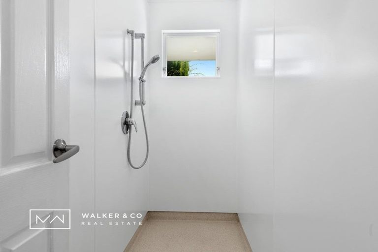 Photo of property in 40 Gloucester Street, Silverstream, Upper Hutt, 5019