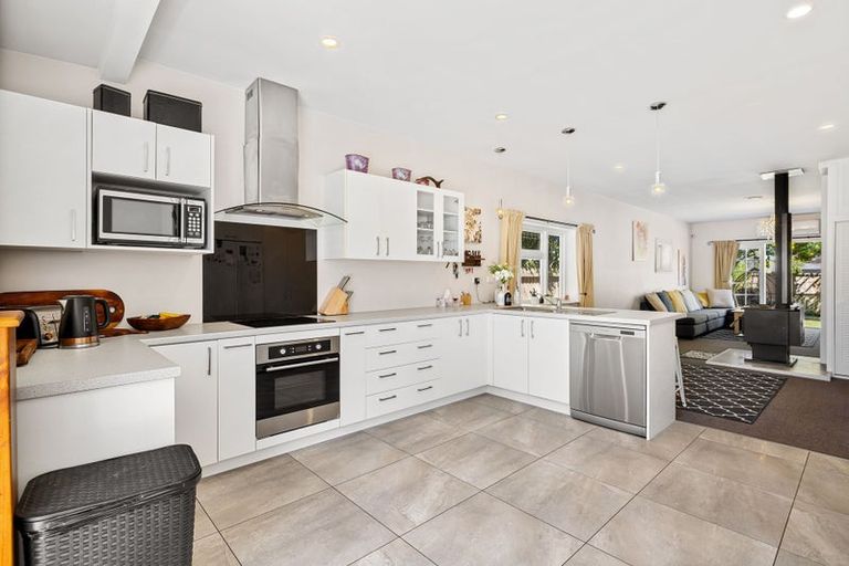 Photo of property in 34 Nicholls Street, Richmond, Christchurch, 8013