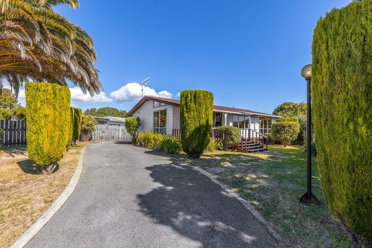 Photo of property in 7 Kanawa Street, Waikanae, 5036