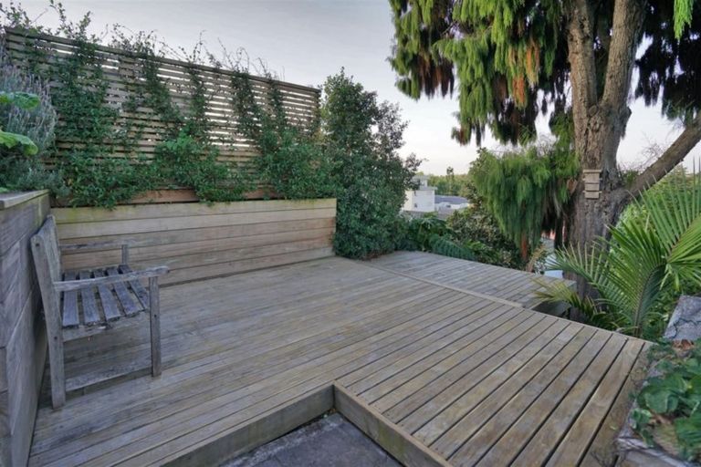 Photo of property in 10a Radnor Street, Hamilton Central, Hamilton, 3204