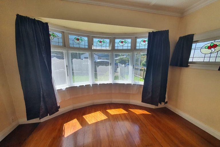Photo of property in 9 Akatea Street, Berhampore, Wellington, 6023