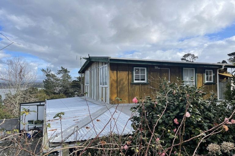 Photo of property in 140 Attwood Road, Paremoremo, Auckland, 0632