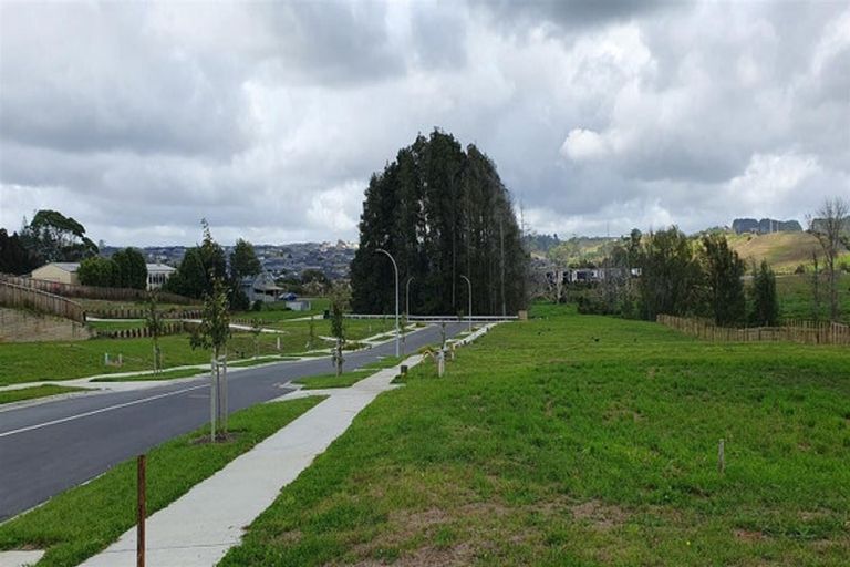 Photo of property in 13 Waimaa Lane, Pokeno, 2402