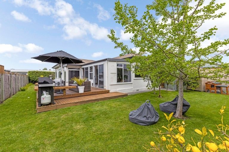 Photo of property in 16 Laurent Place, Greenmeadows, Napier, 4112
