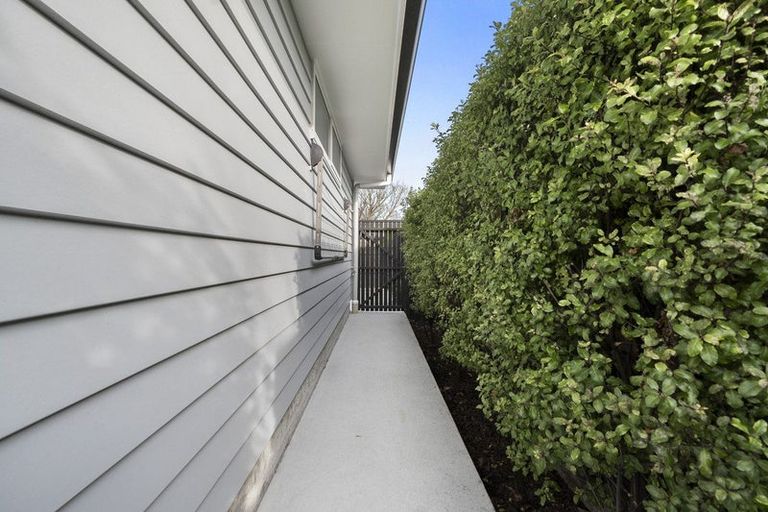 Photo of property in 33 Liverpool Street, Takaro, Palmerston North, 4412