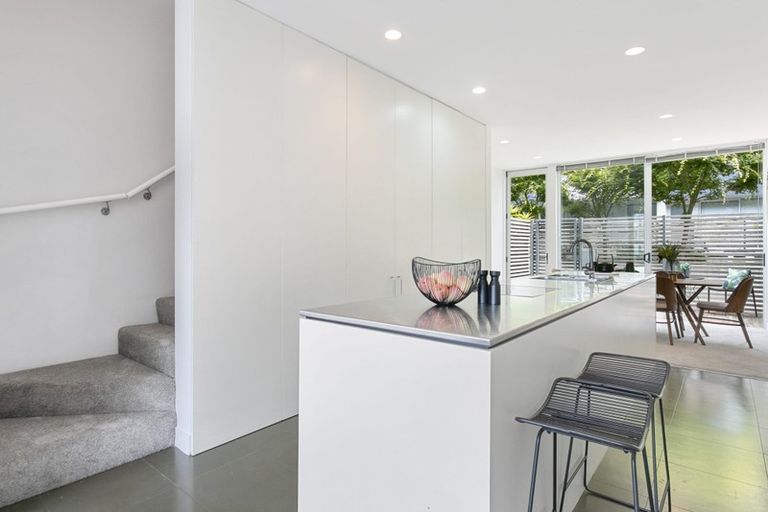 Photo of property in 20b Fisher-point Drive, Auckland Central, Auckland, 1010