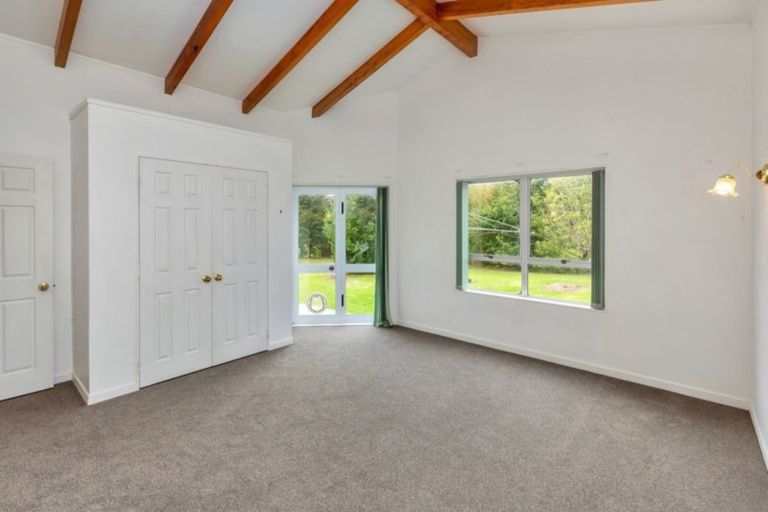 Photo of property in 77 Pataua Road North, Whareora, Whangarei, 0175