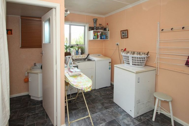 Photo of property in 2 Chess Street, Oamaru, 9400