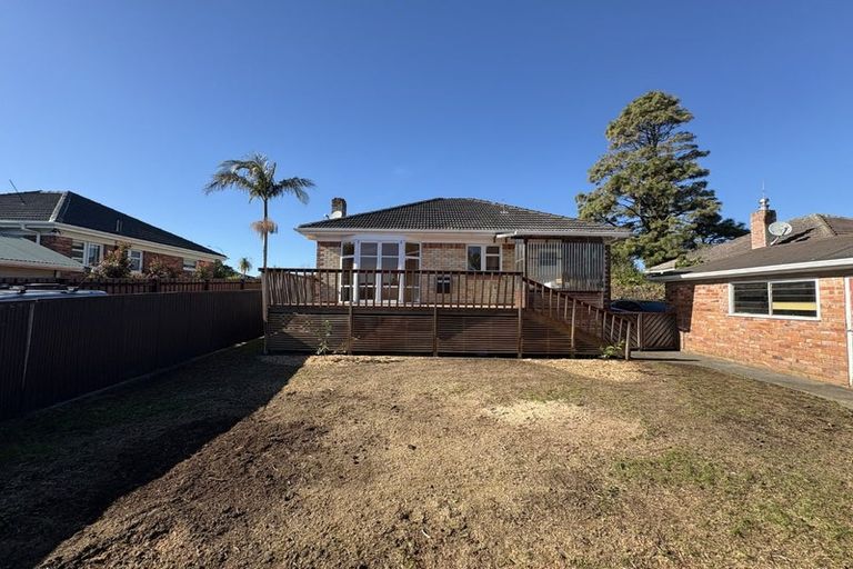 Photo of property in 2/44 Woolfield Road, Papatoetoe, Auckland, 2025