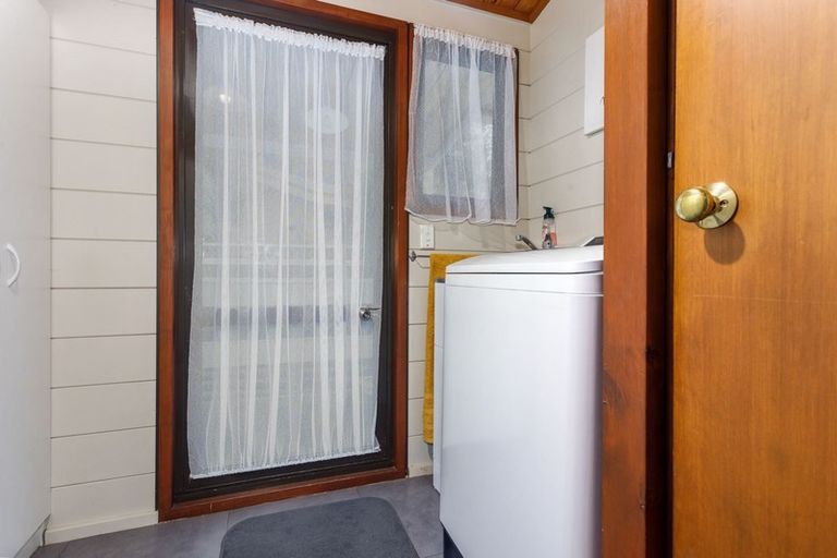 Photo of property in 2 Windsor Rise, Whakatane, 3120