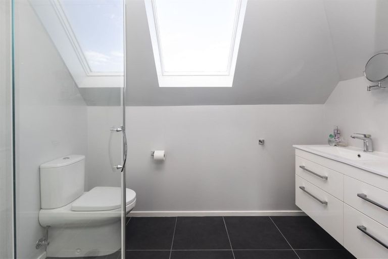 Photo of property in 238 Withells Road, Avonhead, Christchurch, 8042