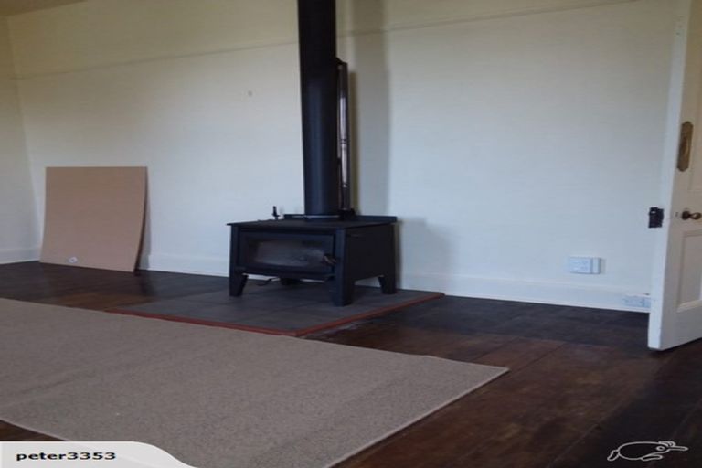 Photo of property in 14 Walter Street, The Glen, Dunedin, 9011