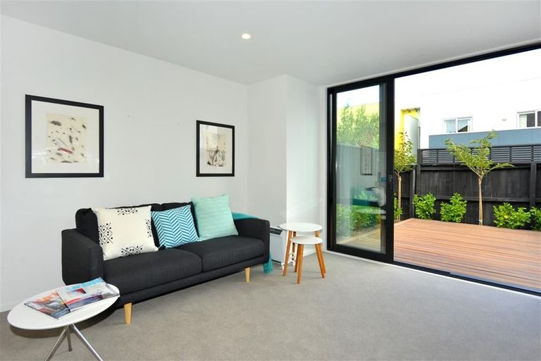 Photo of property in 5/90 Edgeware Road, St Albans, Christchurch, 8014