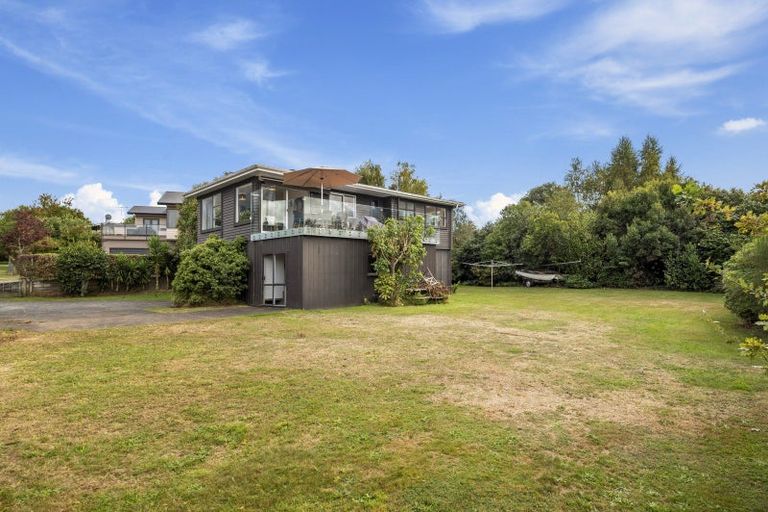 Photo of property in 11 Alberta Street, Acacia Bay, Taupo, 3330