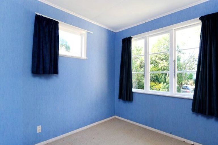 Photo of property in 9 Wincanton Place, Awapuni, Palmerston North, 4412