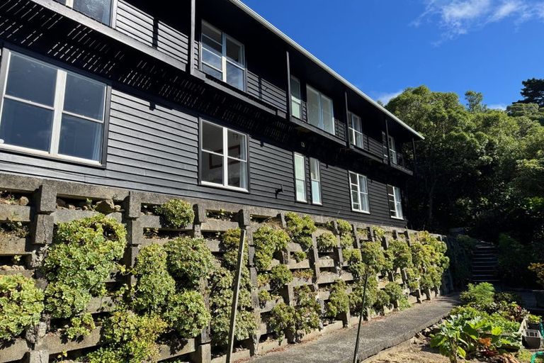 Photo of property in 38 Robieson Street, Roseneath, Wellington, 6011