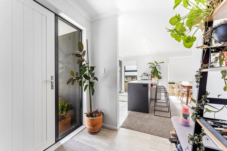 Photo of property in 5 Lachlan Thompson Drive, Warkworth, 0910