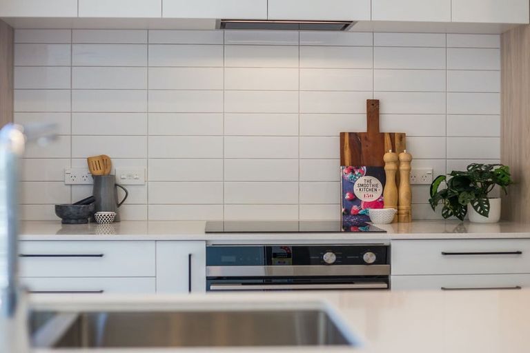 Photo of property in 10 Silvereye Way, Johnsonville, Wellington, 6037