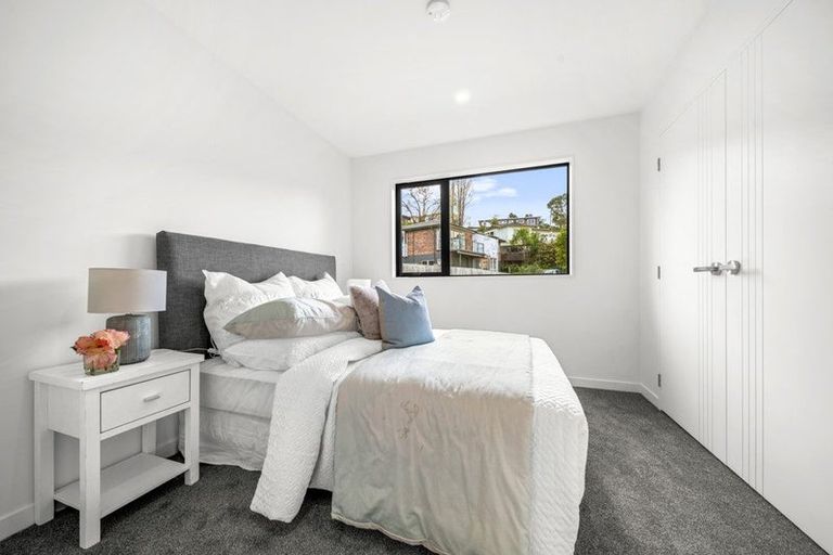 Photo of property in 33d Saint Peters Street, Northcote, Auckland, 0627