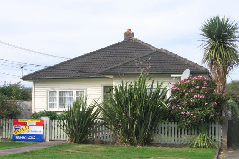 Photo of property in 32 Tama Street, Alicetown, Lower Hutt, 5010