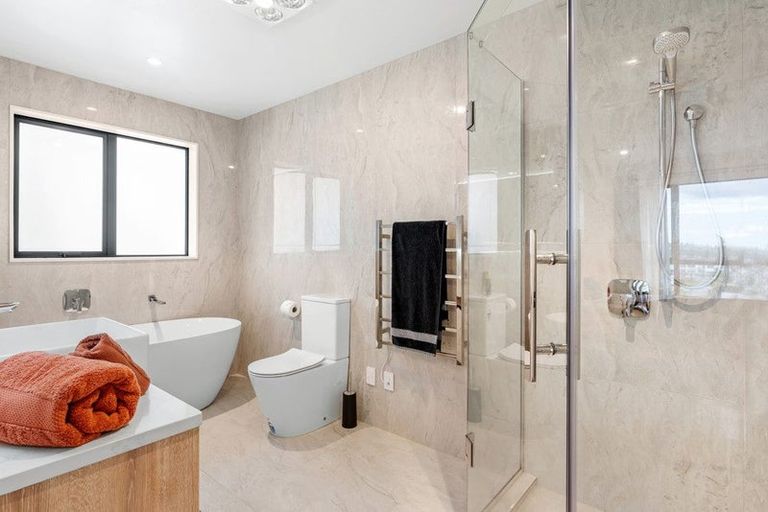 Photo of property in 25 Lime Hill Rise, Flat Bush, Auckland, 2019