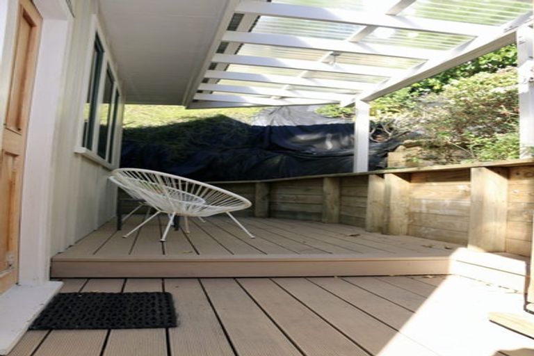 Photo of property in 46 Curtis Street, Northland, Wellington, 6012