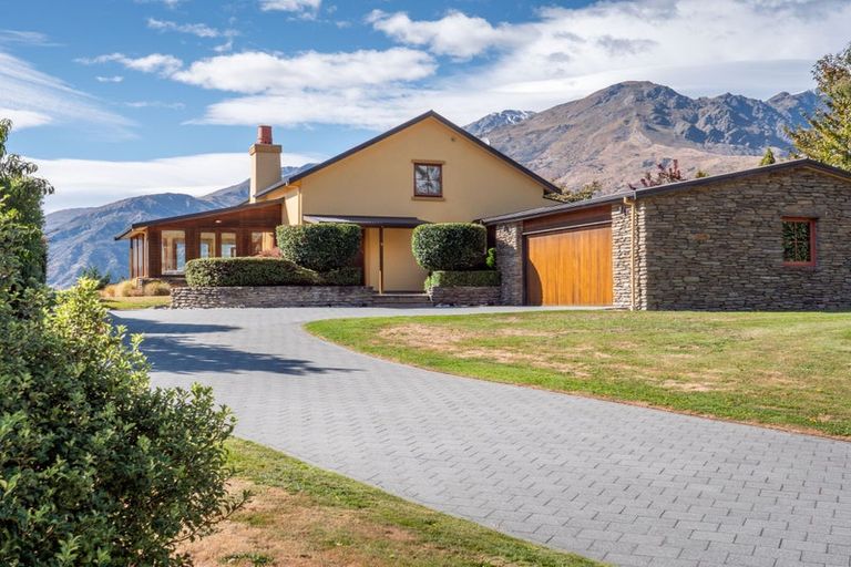 Photo of property in 9 Sledmere Drive, Lower Shotover, Queenstown, 9371