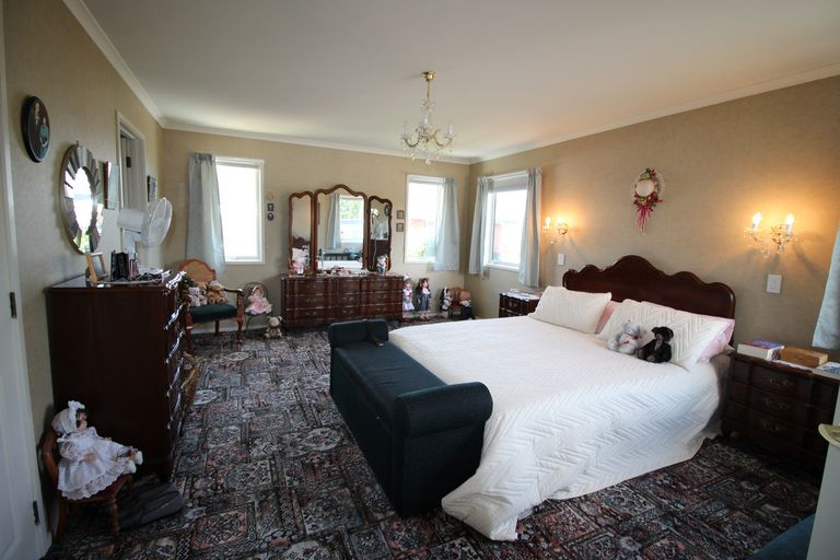 Photo of property in 6 Walnut Grove, Alexandra, 9320